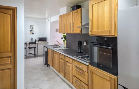 Appartement contemporain 2 chambres à Bourbourg, près de la gare : photo 4