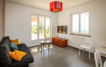 Maison 3 chambres avec terrain d'oliviers à Tauriers : photo 3