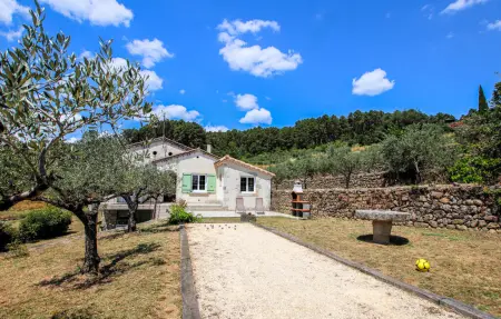 Maison 3 chambres avec terrain d'oliviers à Tauriers : photo 9