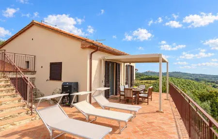 Podere la Terrazza con Idromas, Maison Prata 6 personnes
