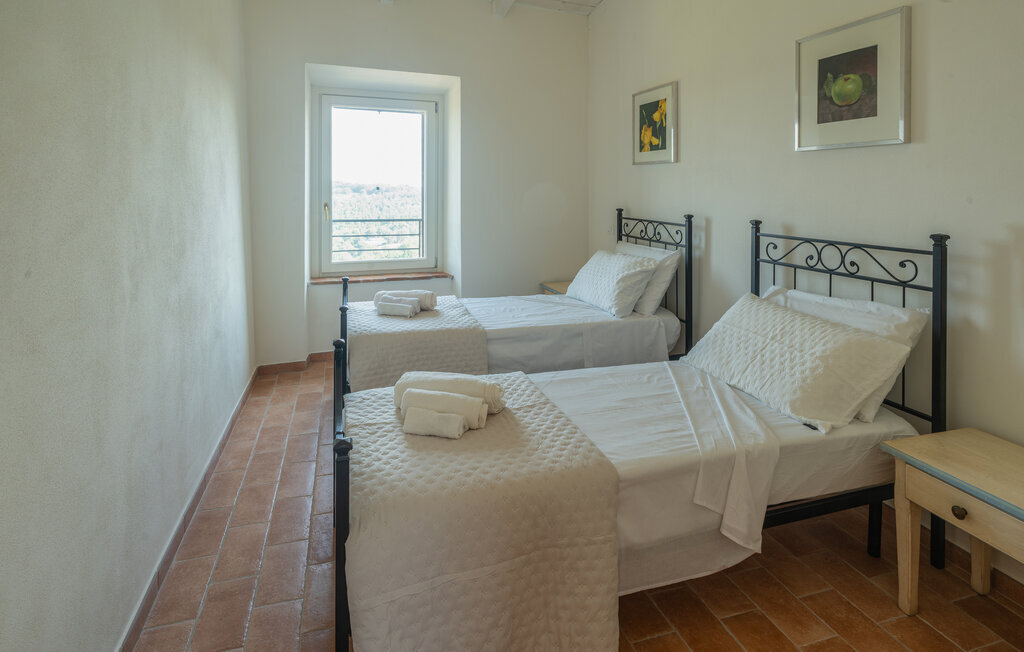 Podere la Terrazza con Piscina, Maison 6 personnes à Prata - Photo 6