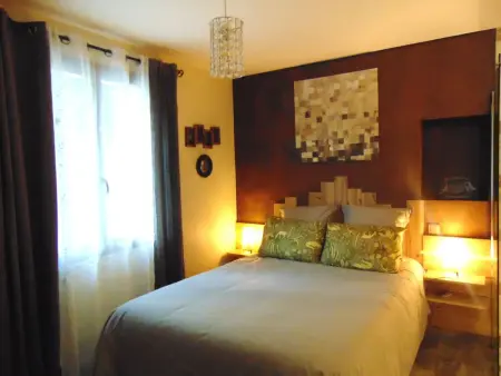 Villa avec piscine privée et vue montagne à Revest-Saint-Martin : photo 7