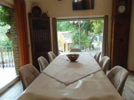 Villa avec piscine privée et vue montagne à Revest-Saint-Martin : photo 14