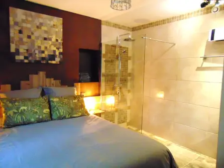 Villa avec piscine privée et vue montagne à Revest-Saint-Martin : photo 22