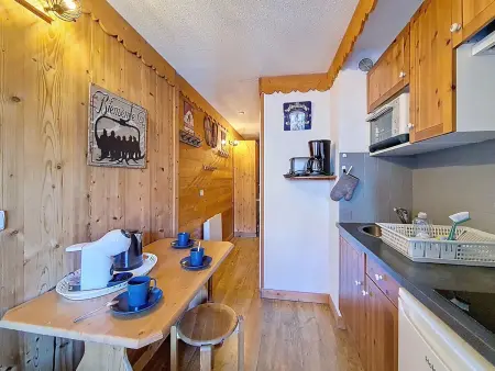 Studio 17 m² vue Masse aux Menuires, 3 personnes : photo 4