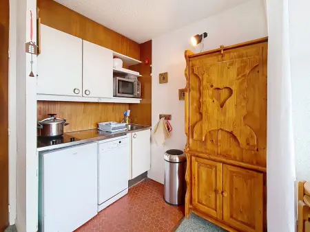 Studio lumineux, balcon sud, vue montagne - 3 pers. : photo 2