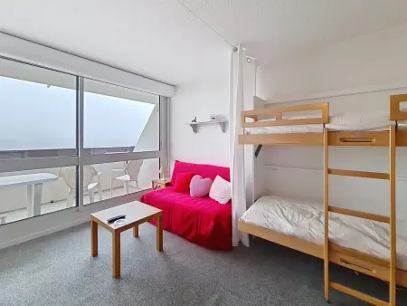 Studio lumineux, balcon sud, vue montagne - 3 pers. : photo 4