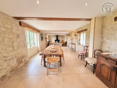 Gîte avec animaux acceptés, parking sécurisé - 6 pers. : photo 4