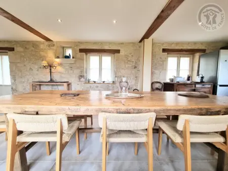 Gîte avec animaux acceptés, parking sécurisé - 6 pers. : photo 10