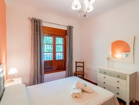 Maison rurale 160 m² piscine privée, cheminée - El Burgo : photo 22