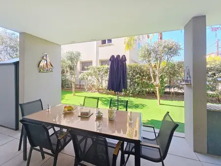 Carré Magdeleine : appartement 4 pièces à Fréjus, terrasse et jardinet : photo 25