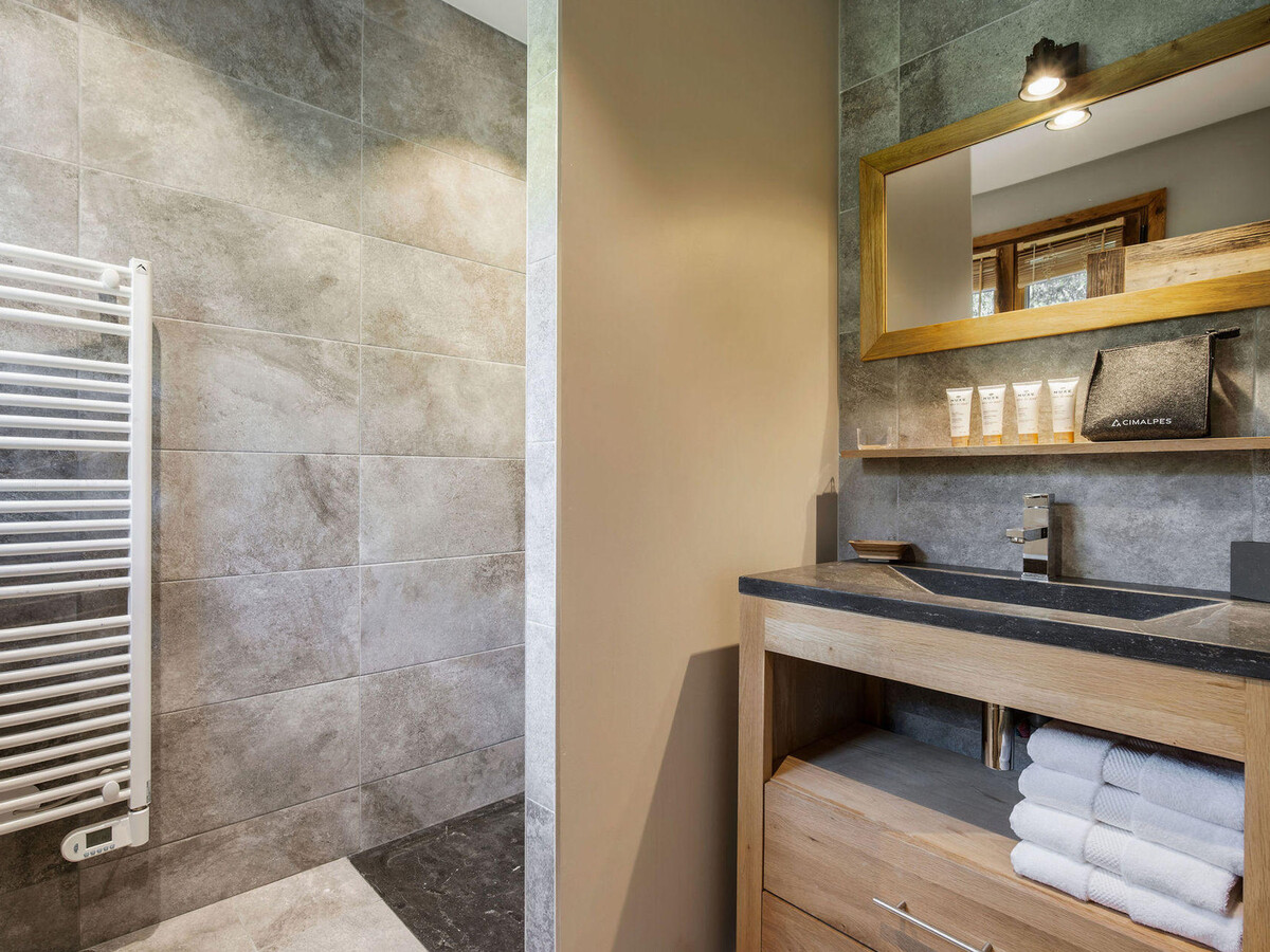 Chalet Levassaix 10 pers. avec jacuzzi, 300m des pistes - Photo 14