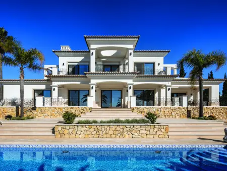Casa Ceu Branco : Villa 5 chambres, piscine chauffée à Carvoeiro
