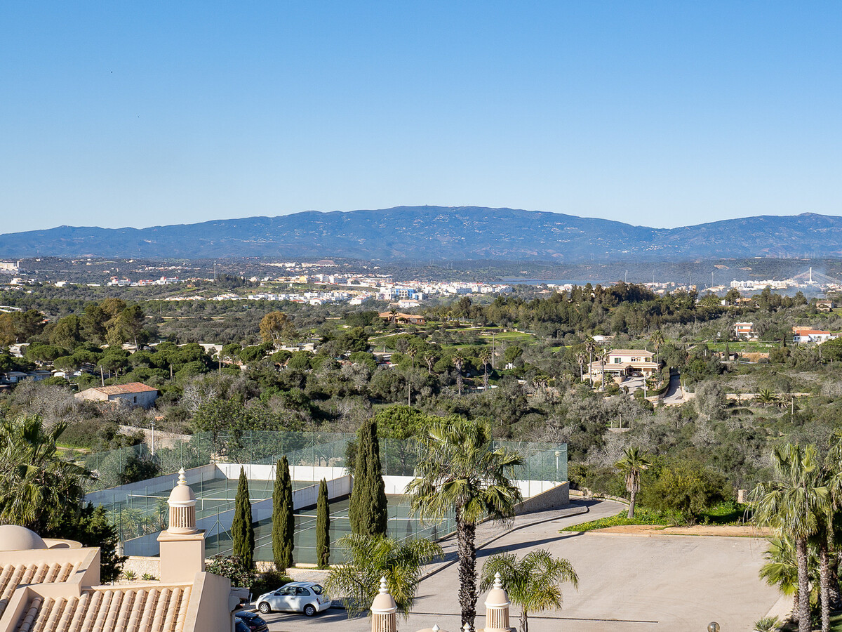 Casa Saudade : Penthouse luxueux avec jacuzzi et grande véranda - Photo 11