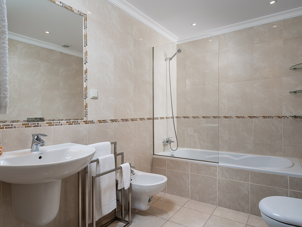 Casa Saudade : Penthouse luxueux avec jacuzzi et grande véranda - Photo 28