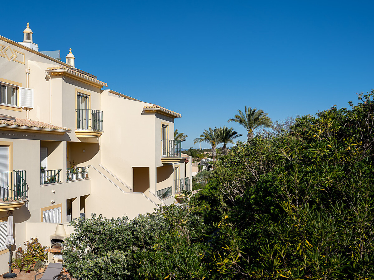 Casa Saudade : Penthouse luxueux avec jacuzzi et grande véranda - Photo 34