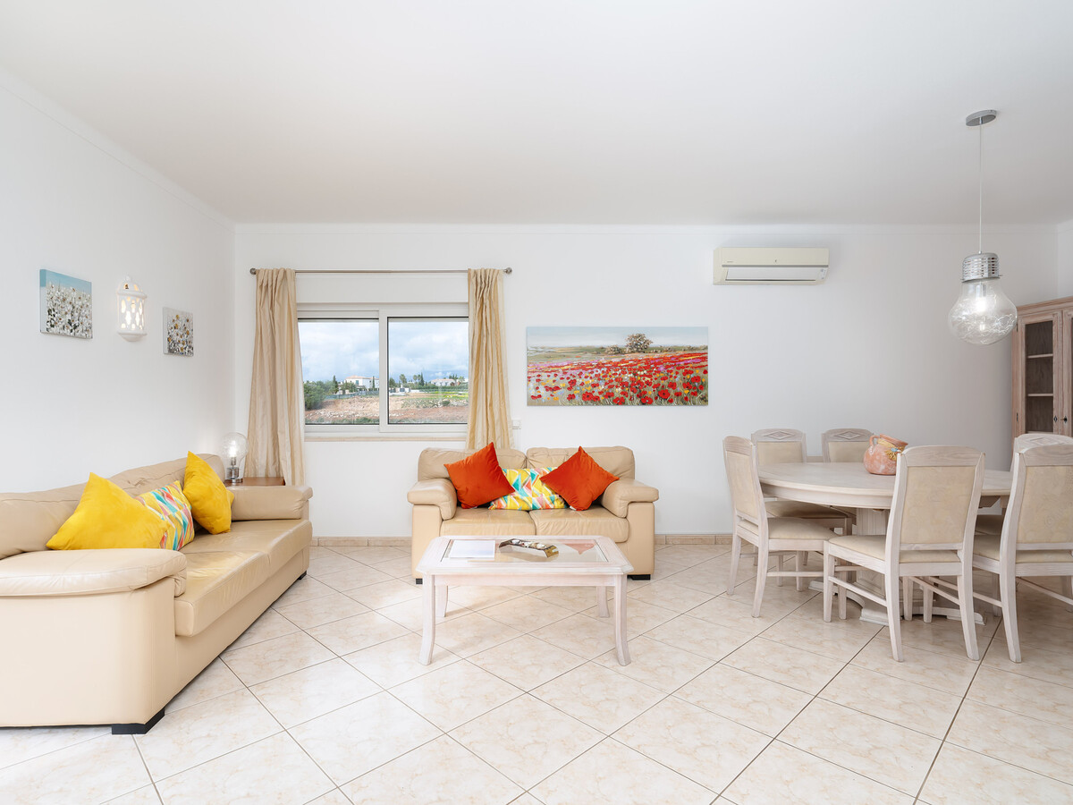 Charmante Villa avec Jardin Proche Plage et Golf à Carvoeiro - Photo 22