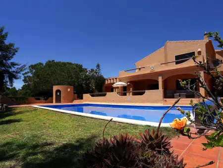 Casa Monte Novo, villa 4 chambres avec piscine à Carvoeiro