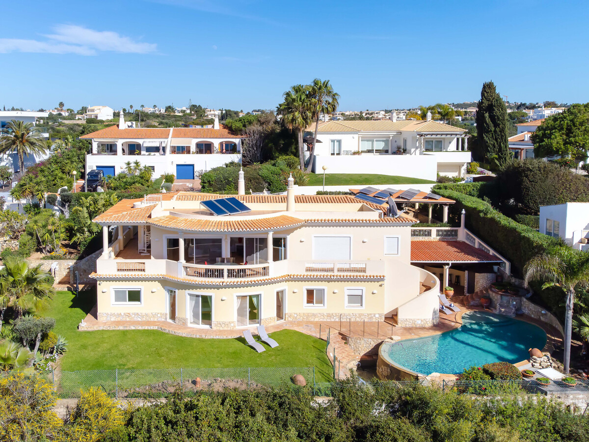 Villa à Ferragudo avec piscine privée près de la plage - Photo 2
