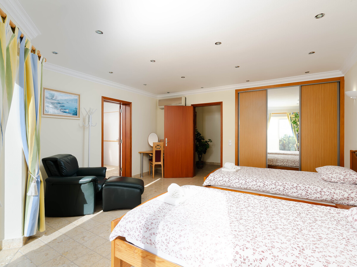 Villa à Ferragudo avec piscine privée près de la plage - Photo 30