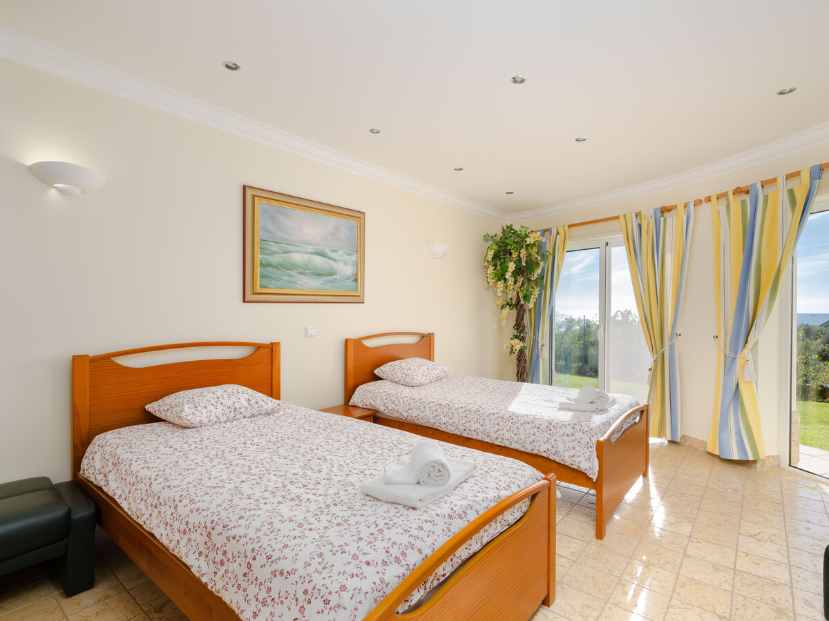 Villa à Ferragudo avec piscine privée près de la plage - Photo 31