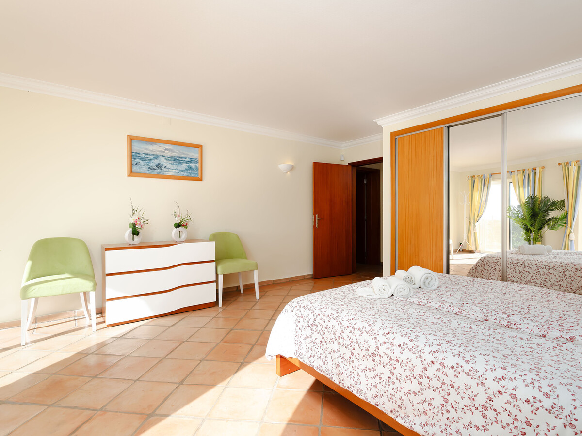 Villa à Ferragudo avec piscine privée près de la plage - Photo 33