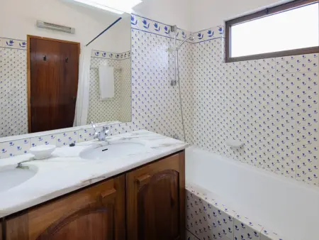 Casa Adm 42 : villa avec piscine chauffée à Carvoeiro : photo 12