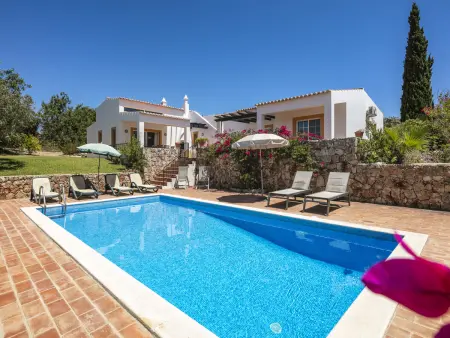 Casa Teresa, villa portugaise avec piscine à Carvoeiro
