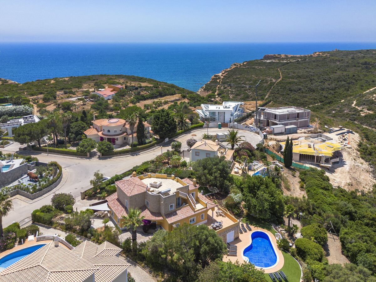 Villa spacieuse avec jacuzzi et piscine privée chauffée, proche plages et golf, jusqu'à 10 pers - Photo 5