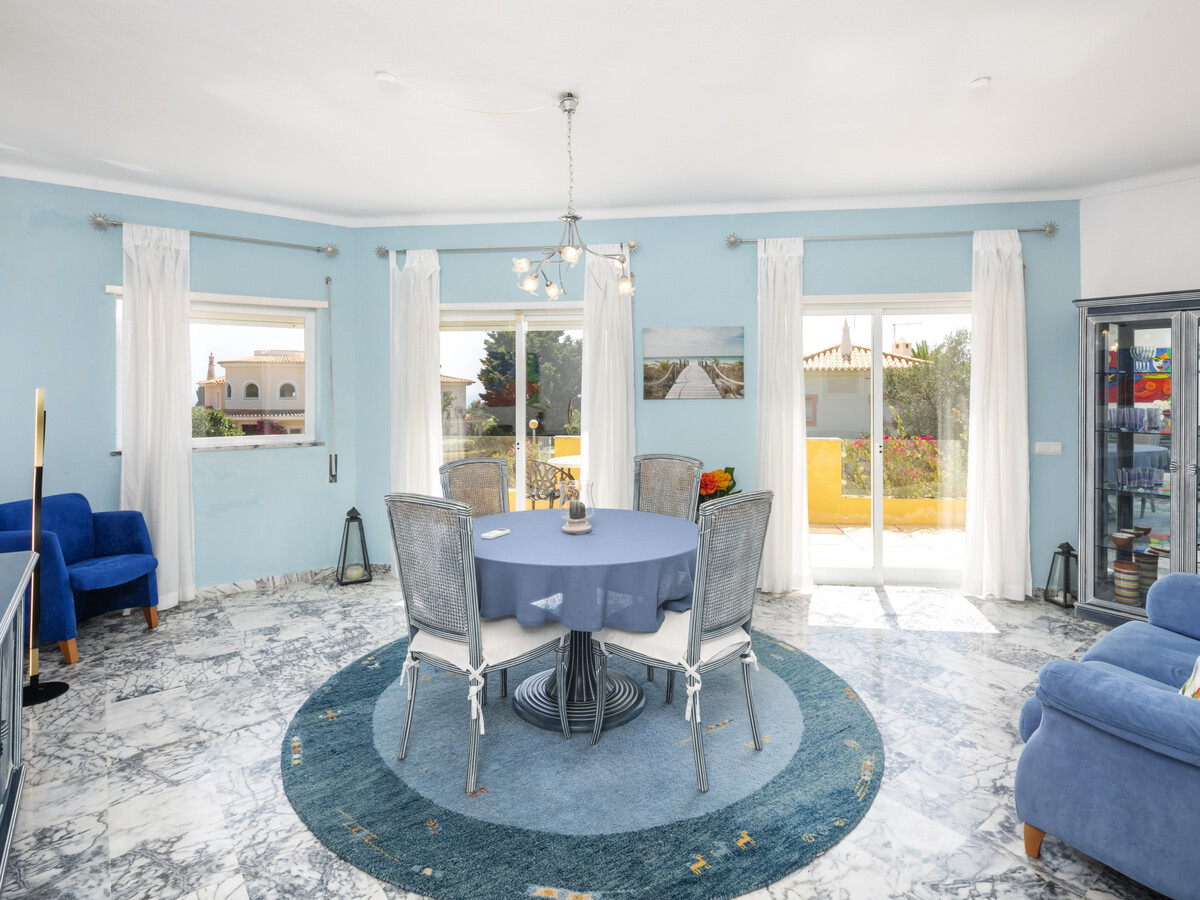 Villa spacieuse avec jacuzzi et piscine privée chauffée, proche plages et golf, jusqu'à 10 pers - Photo 25