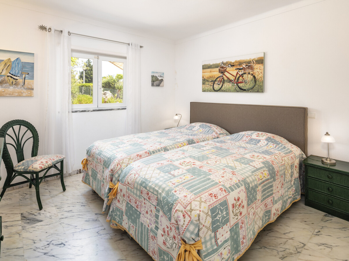Villa spacieuse avec jacuzzi et piscine privée chauffée, proche plages et golf, jusqu'à 10 pers - Photo 28