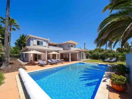Villa spacieuse avec piscine privée à Carvoeiro