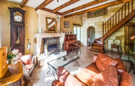 Maison rustique 6 personnes avec piscine à Francs : photo 4