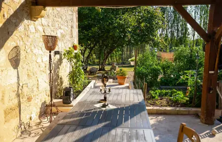 Maison rustique 6 personnes avec piscine à Francs : photo 8