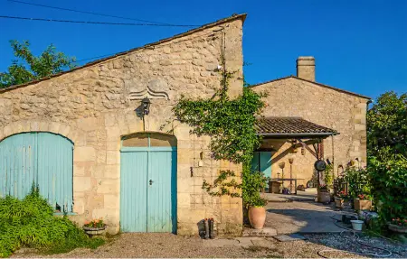 Maison rustique 6 personnes avec piscine à Francs : photo 14