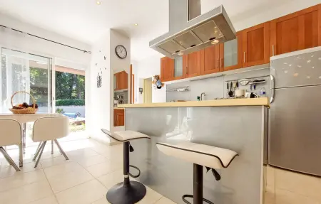 Maison 6 personnes avec piscine privée à Saint-Palais-sur-Mer : photo 4