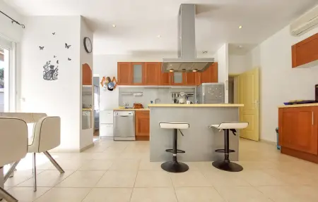 Maison 6 personnes avec piscine privée à Saint-Palais-sur-Mer : photo 17