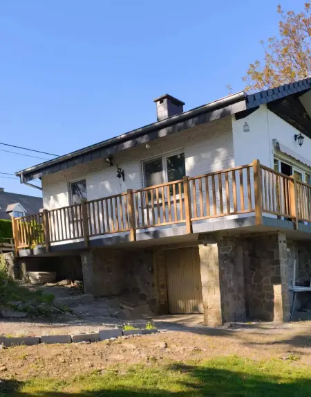 Bungalow 6 pers. à Aywaille, jardin et cheminée