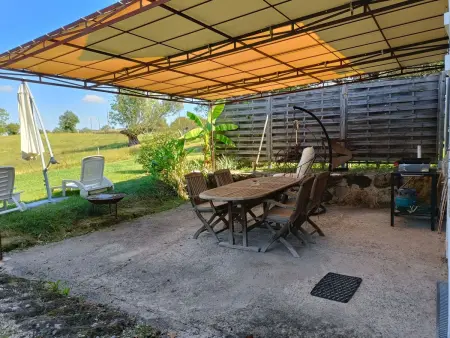 Gîte les Escures, maison 4 étoiles à Branceilles, 4 personnes : photo 3