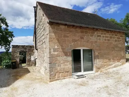 Gîte les Escures, maison 4 étoiles à Branceilles, 4 personnes : photo 15