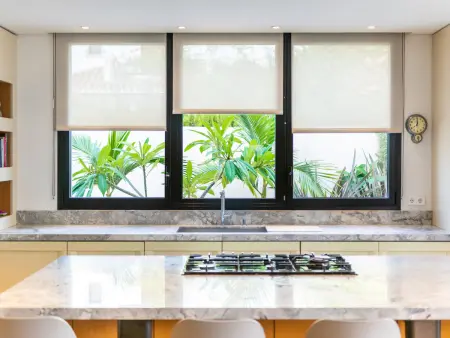 Villa moderne 370 m² piscine privée à Marbella : photo 16