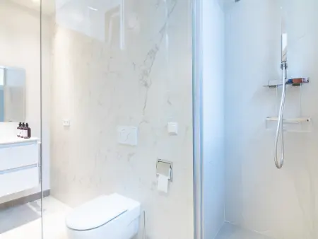 Villa moderne 370 m² piscine privée à Marbella : photo 35
