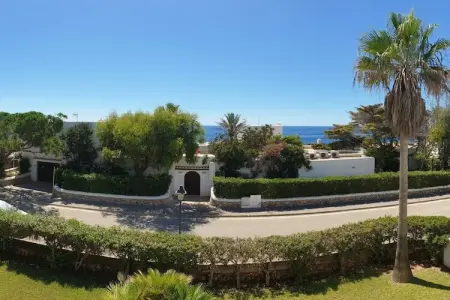 Maison 2 chambres vue mer à 80m de la plage : photo 8