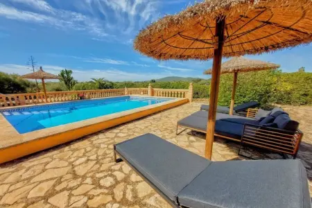 Maison 6 personnes avec piscine à Cala Mendia