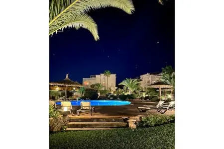 Casa Dido, appartement jardin en bord de mer à Cala Anguila : photo 6