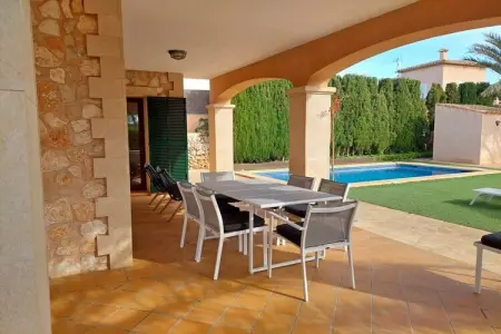 Maison 6 pers. avec piscine et jardin de 800 m² : photo 8