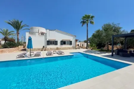 Maison 4 chambres avec piscine à Cala Llombards : photo 2