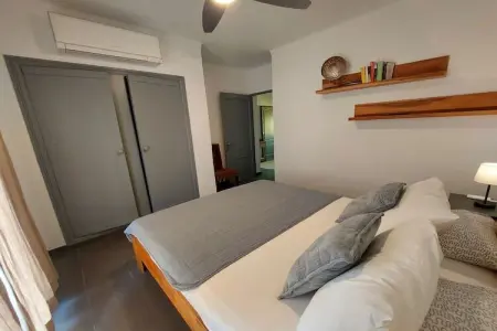 Maison 4 chambres avec piscine à Cala Llombards : photo 24