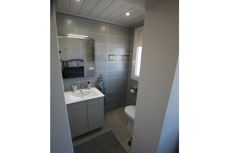 Villa récemment rénovée avec piscine et vue mer - Photo 26