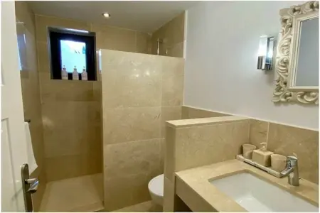 Appartement Granada à Marbella, 300 m de la plage : photo 30